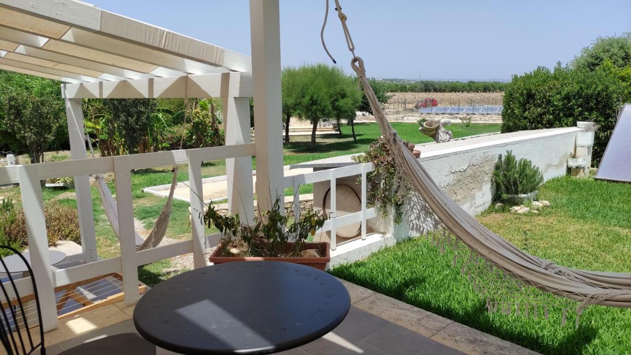乐扎加尔迪文迪卡里农家乐 Lido di Noto 外观 照片