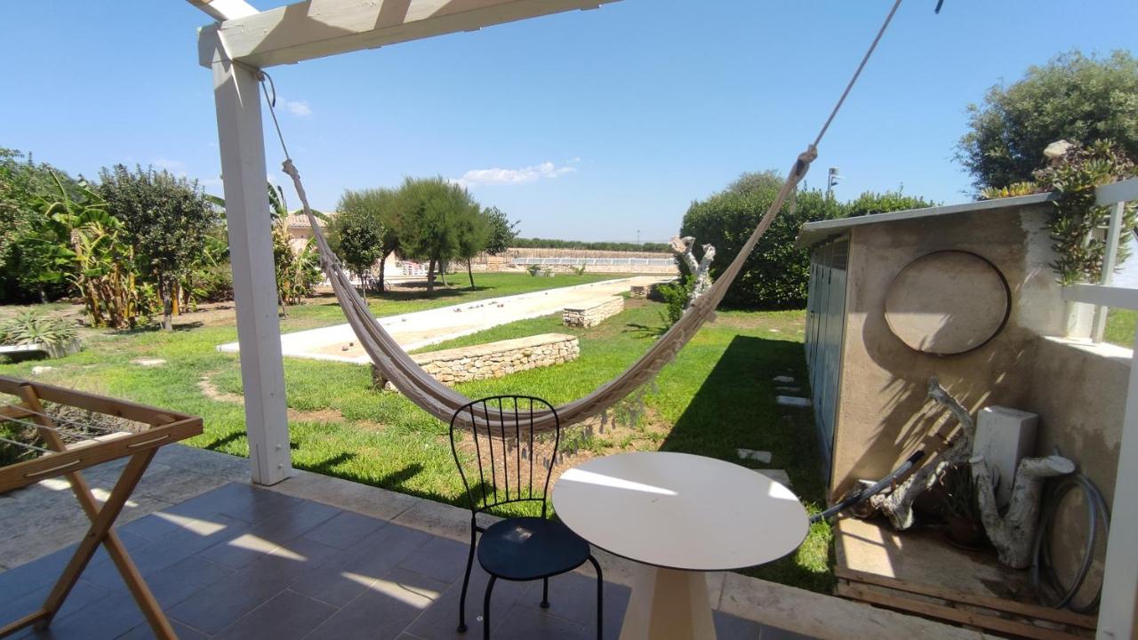 乐扎加尔迪文迪卡里农家乐 Lido di Noto 外观 照片