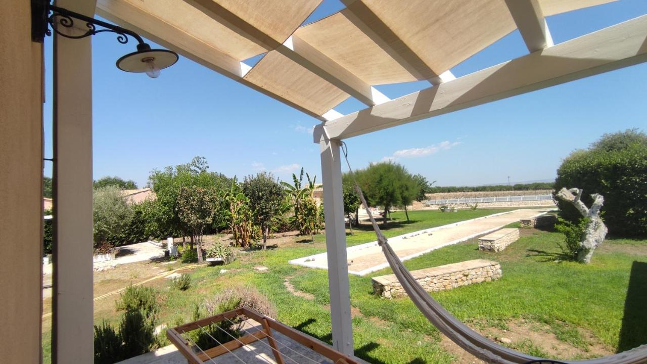 乐扎加尔迪文迪卡里农家乐 Lido di Noto 外观 照片